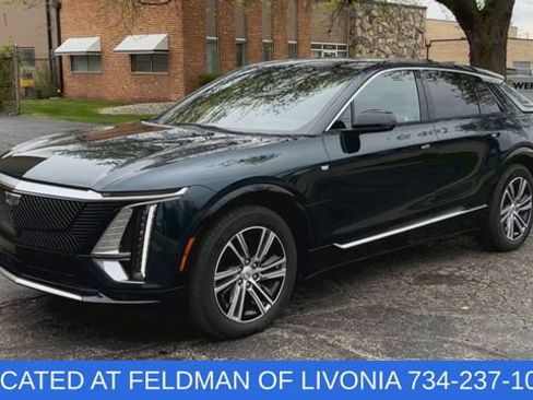 Certified 2024 Cadillac Lyriq Luxury w/ LPO, Floor Liner Package AWD/4WD image 4