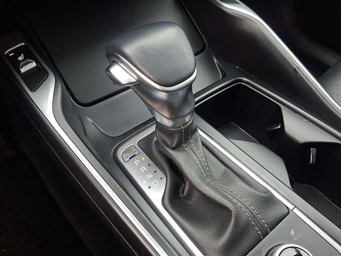 Used 2023 Kia Sorento S w/ Panoramic Sunroof Package image 16