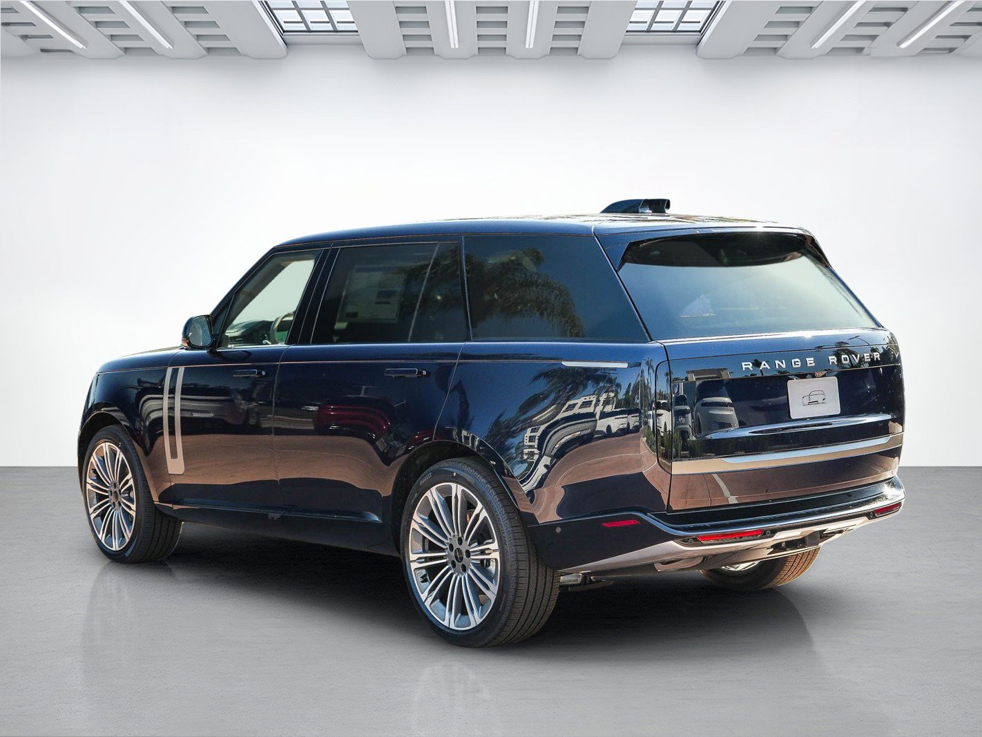New 2026 Land Rover Range Rover Long Wheelbase SE AWD/4WD image 5