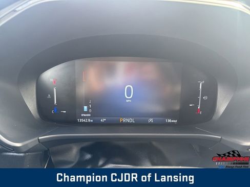 Used 2025 Ford Escape ST-Line Select AWD/4WD image 22