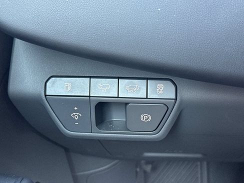 Certified 2024 Kia EV9 Land AWD/4WD image 41