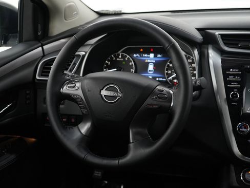 Used 2024 Nissan Murano SL image 13