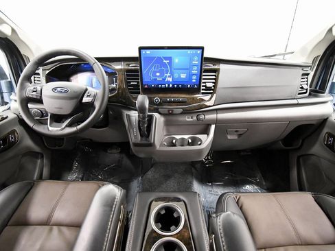 Used 2026 Ford Transit 150 Low Roof AWD image 4