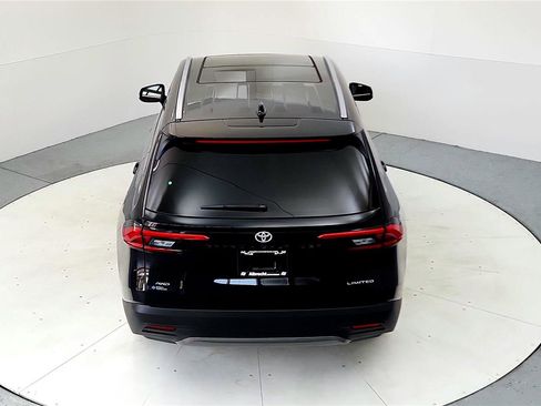 Certified 2024 Toyota Grand Highlander Limited image 18