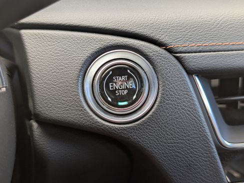 Used 2025 Cadillac CT5 V RWD image 34