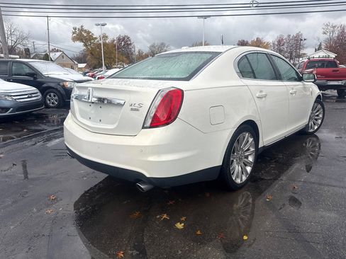 Used 2012 Lincoln MKS AWD image 6