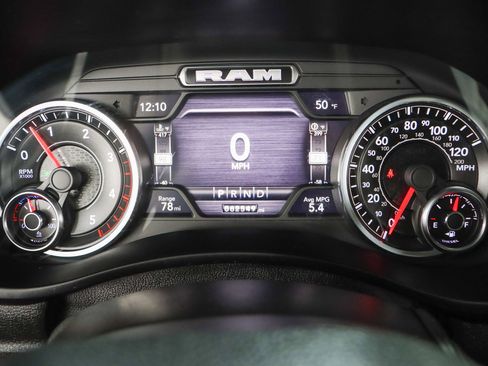 Used 2022 RAM 3500 Tradesman image 16