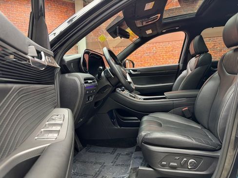 Used 2024 Hyundai Palisade Calligraphy image 22