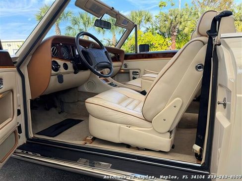 Used 1990 Rolls-Royce Corniche III RWD image 7