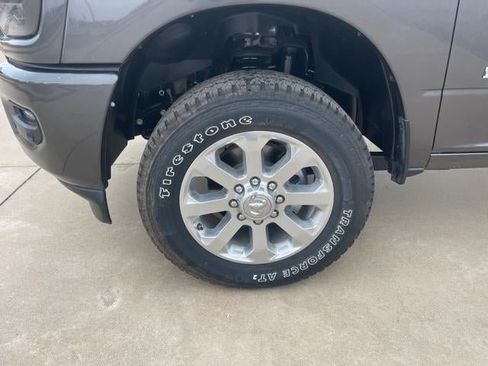 New 2026 RAM 2500 Laramie w/ Sport Appearance Package AWD/4WD image 10