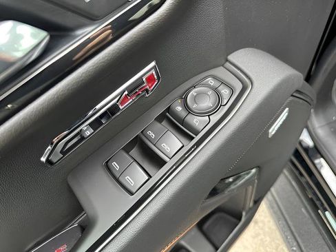 New 2026 GMC Sierra 1500 AT4 w/ AT4 Premium Package image 12