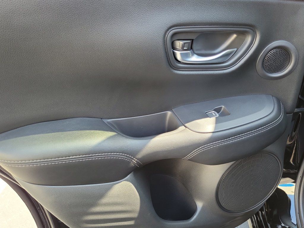 Certified 2026 Honda HR-V EX-L image 15