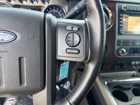 Used 2012 Ford F250 Lariat w/ Lariat Ultimate Pkg image 18
