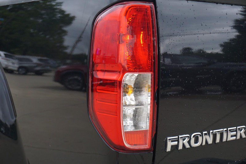 Used 2020 Nissan Frontier SV AWD/4WD image 18