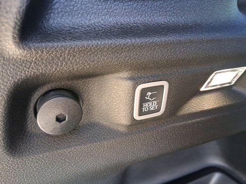 New 2025 Jeep Grand Cherokee L Limited w/ Trailer Tow Package image 46