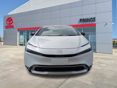 New 2026 Toyota Prius Plug-In Hybrid image 8