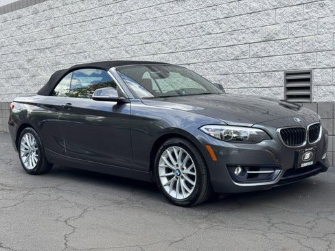 Used 2016 BMW 228i xDrive Convertible AWD/4WD image 4