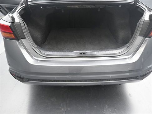 Certified 2023 Nissan Altima 2.5 SV image 12