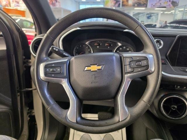 Used 2021 Chevrolet Blazer LT FWD image 11