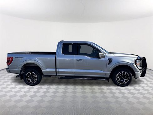 Used 2022 Ford F150 XLT w/ Equipment Group 301A Mid image 4
