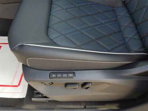 New 2025 Volkswagen Atlas Cross Sport SEL Premium R-Line image 30