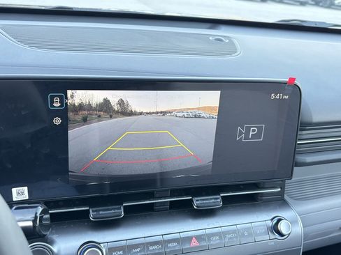 New 2026 Hyundai Kona SE image 18