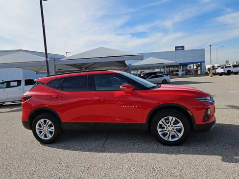 Used 2021 Chevrolet Blazer LT FWD image 9