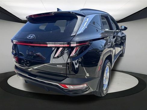 Certified 2022 Hyundai Tucson SEL AWD/4WD image 8