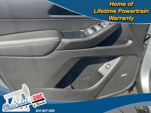 Used 2023 Chevrolet Traverse RS AWD/4WD image 12