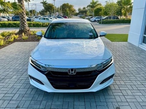 Used 2020 Honda Accord EX image 2