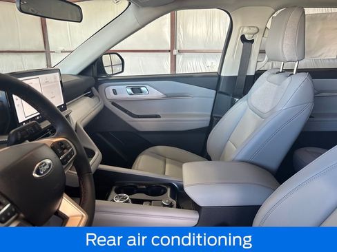 New 2026 Ford Explorer Active w/ Active Comfort Package image 14