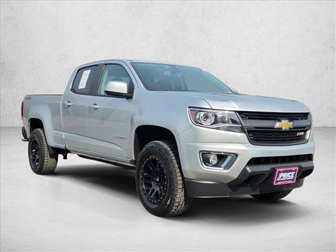 Used 2015 Chevrolet Colorado Z71 AWD/4WD image 7