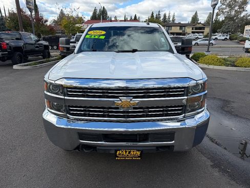 Used 2016 Chevrolet Silverado 3500 LT image 3