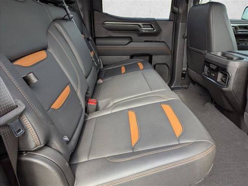 Used 2023 GMC Sierra 1500 AT4 w/ AT4 Premium Package AWD/4WD image 30