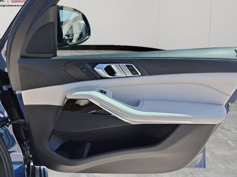 Used 2020 BMW X5 sDrive40i w/ Premium Package image 13