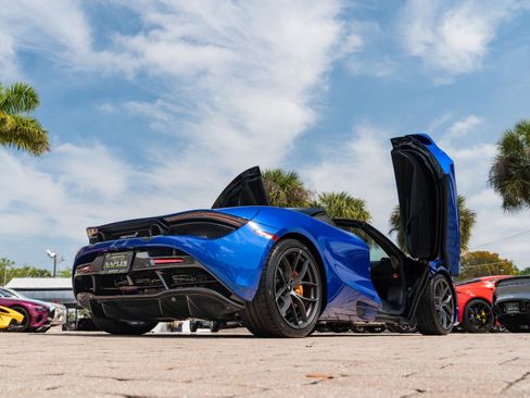 Used 2020 McLaren 720S Luxury RWD image 7