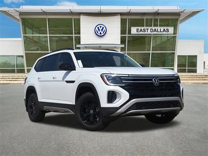 New 2025 Volkswagen Atlas Peak Edition SE