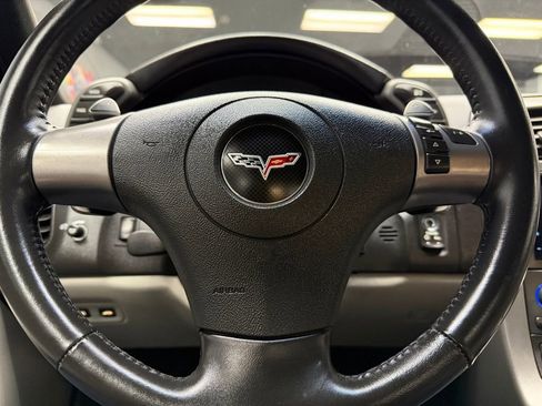 Used 2007 Chevrolet Corvette Convertible w/ Preferred Equipment Group RWD image 22