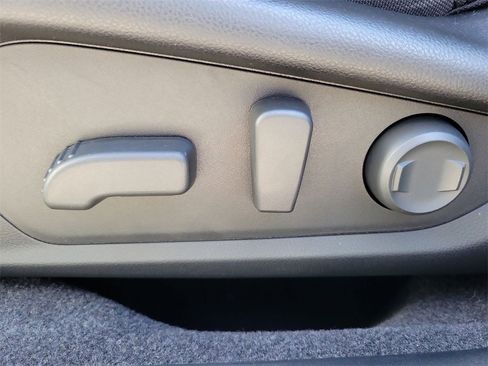 New 2026 Subaru Outback Premium image 17