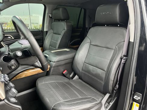 Used 2016 GMC Yukon Denali w/ Open Road Package AWD/4WD image 21