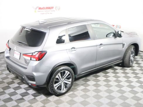 Used 2020 Mitsubishi Outlander Sport SE image 4