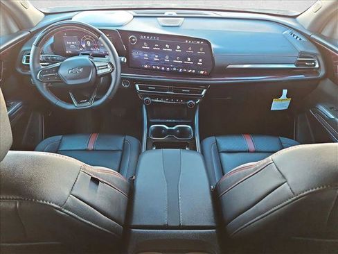 New 2026 Chevrolet Traverse RS image 13