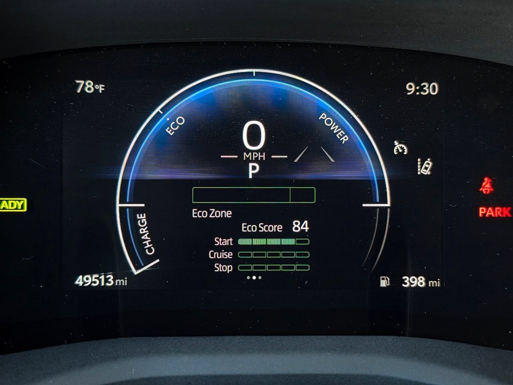 Used 2025 Toyota Camry SE FWD image 29