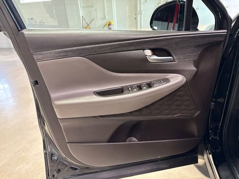 Used 2019 Hyundai Santa Fe SEL AWD/4WD image 25