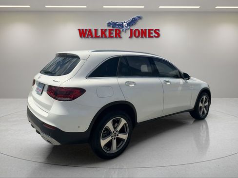 Used 2022 Mercedes-Benz GLC 300 4MATIC image 7