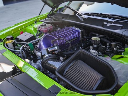 Used 2019 Dodge Challenger SRT Hellcat Redeye RWD image 15