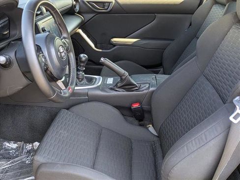 Used 2024 Toyota GR86 RWD image 15