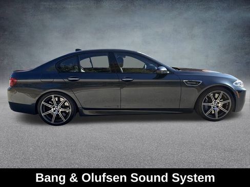 Used 2016 BMW M5 image 7