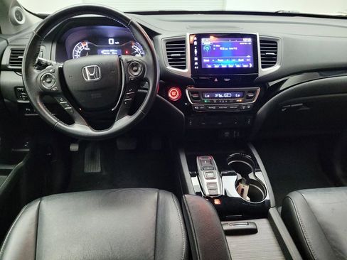 Used 2018 Honda Pilot Touring image 22