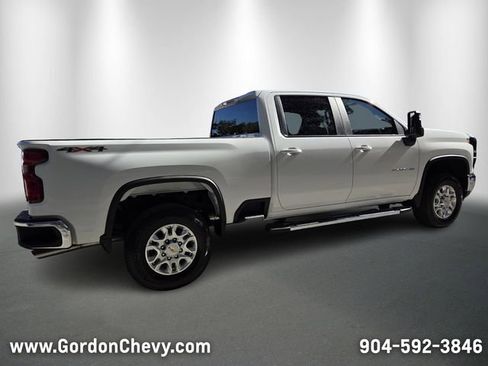 New 2026 Chevrolet Silverado 2500 LT image 7